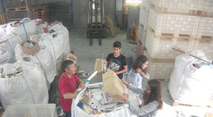 Associação de A-da-Gorda recolhe 14 toneladas de papel para campanha solidária Gazeta das Caldas - solidários