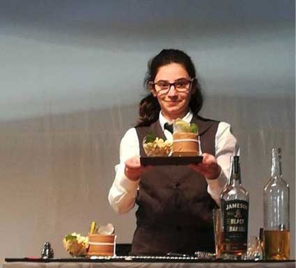 Aluna do Bombarral ficou em segundo lugar em concurso de cocktails