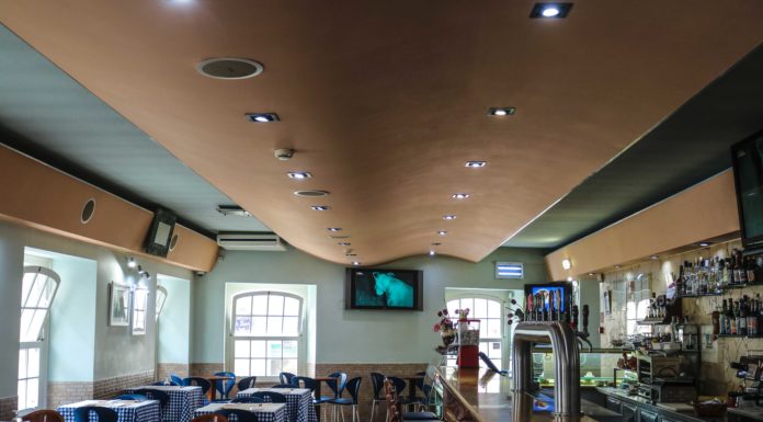 Camaroeiro Real está à venda