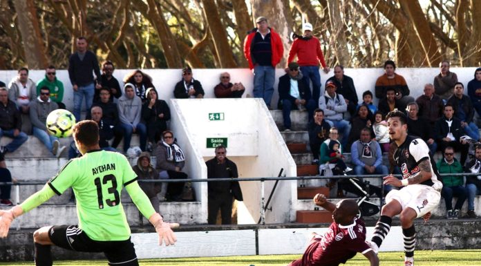 Triunfo com exibição monstruosa de Hugo Neto