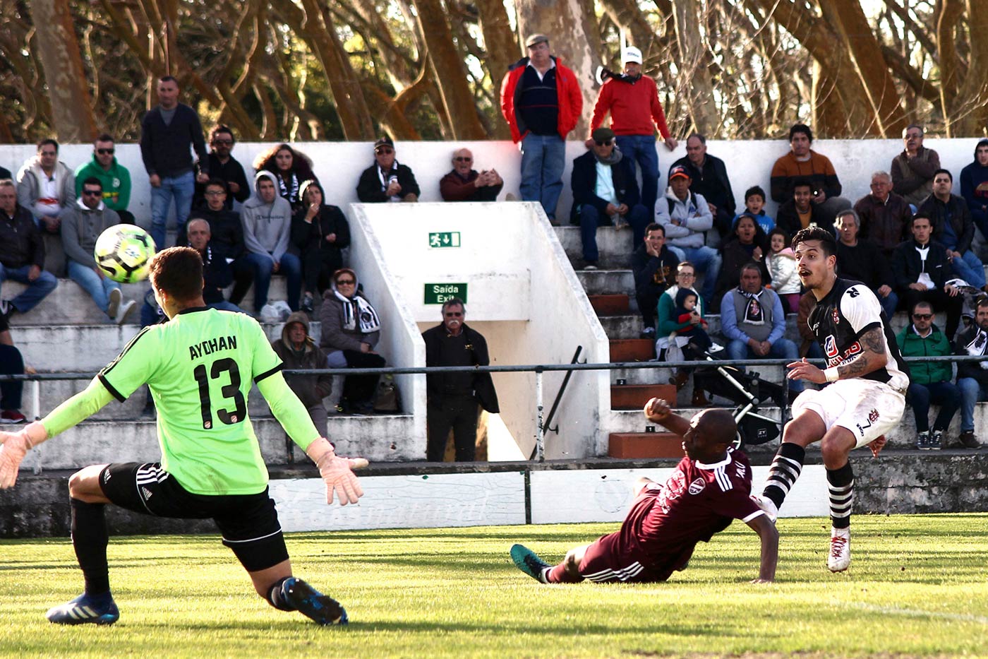 Caldas abre temporada em casa com Fátima SAD