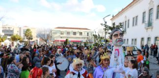 Bombarral rima com… Carnaval