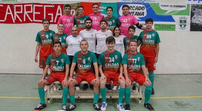 Juvenis da AD Alvorninha vencem Grupo B