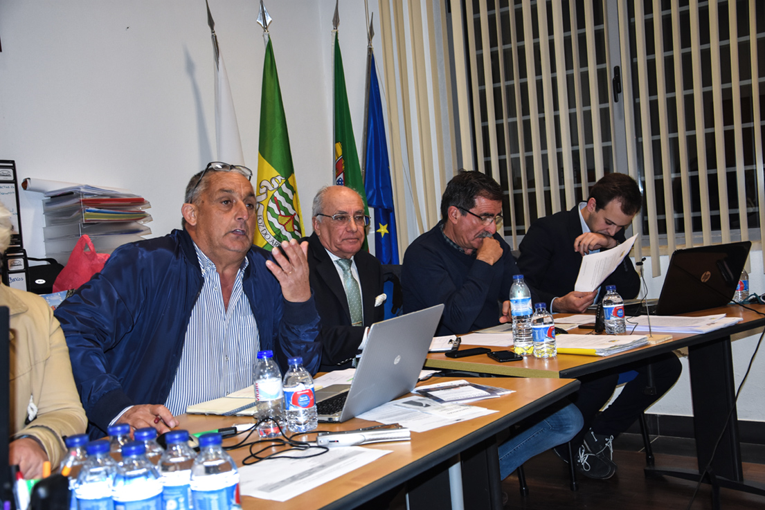 Assembleia de Freguesia da Foz do Arelho adiou discussão da auditoria às contas da associação