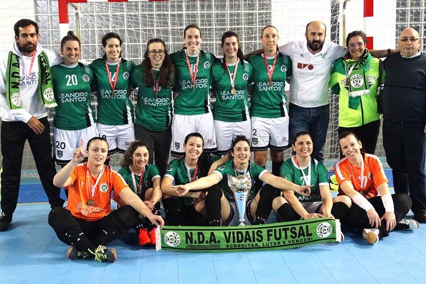 Equipa feminina dos Vidais, juniores do Casal Velho e juvenis da Ribafria venceram Taças Distrito