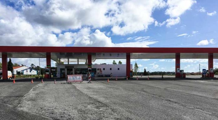 Greve provocou corrida aos combustíveis também nas Caldas