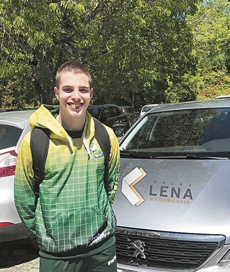 Diogo Silva sagra-se Campeão Nacional de Esperanças em Natação Adaptada