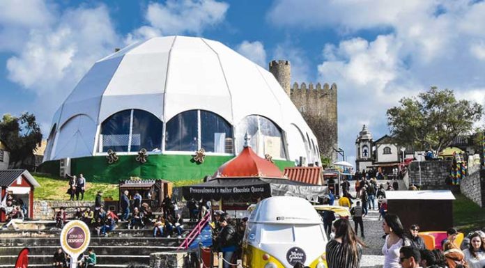 Festival do Chocolate adoça Óbidos até domingo