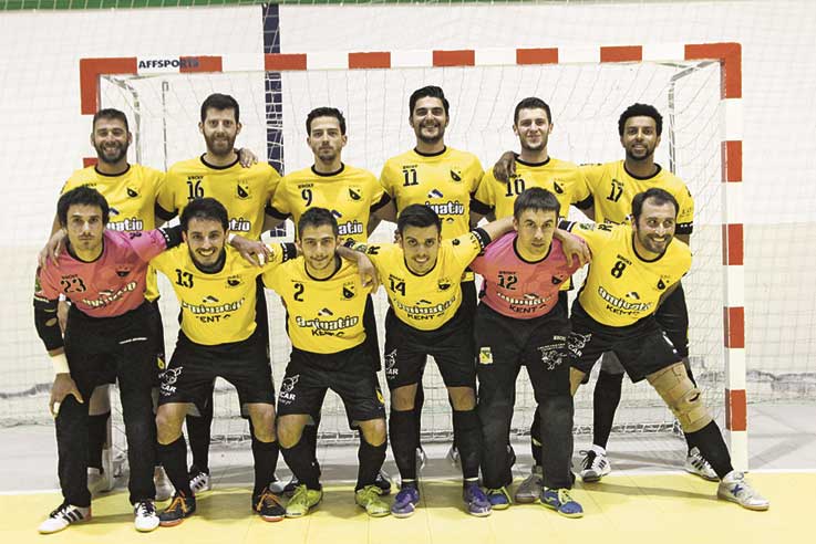 Landal confirma manutenção com empate contra o campeão