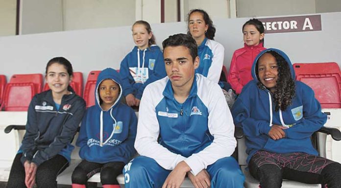 Filarmónica de Atouguia da Baleia esteve presente na Marinha Grande