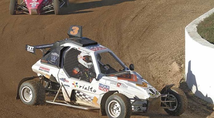 Luís Almeida boa estreia, em competição, do LBS RX01