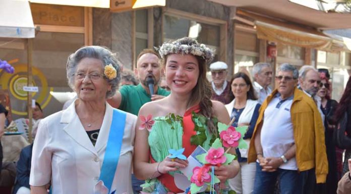 O Bairro Azul voltou a acolher a Festa da Flor