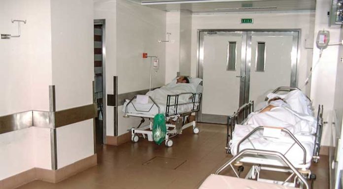 Partidos dizem que situação “deplorável” do hospital justifica ajuda de 400 mil euros da Câmara