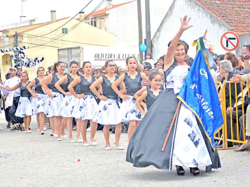 Desfile das Marchas animou as festas de S. João Batista em Alfeizerão