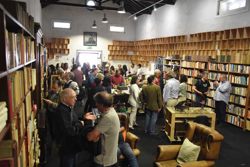 Livraria e atelier Artes & Letras abrem portas em Óbidos