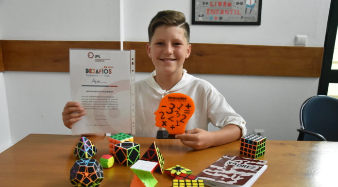 Este miúdo é um craque a Matemática