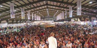 Art Sullivan: o ícone musical dos anos 70 abriu as tasquinhas e atraiu multidão