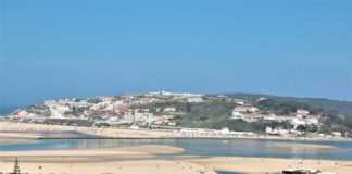 Presidentes das Câmaras da região optam por adiar férias ou passá-las cá dentro