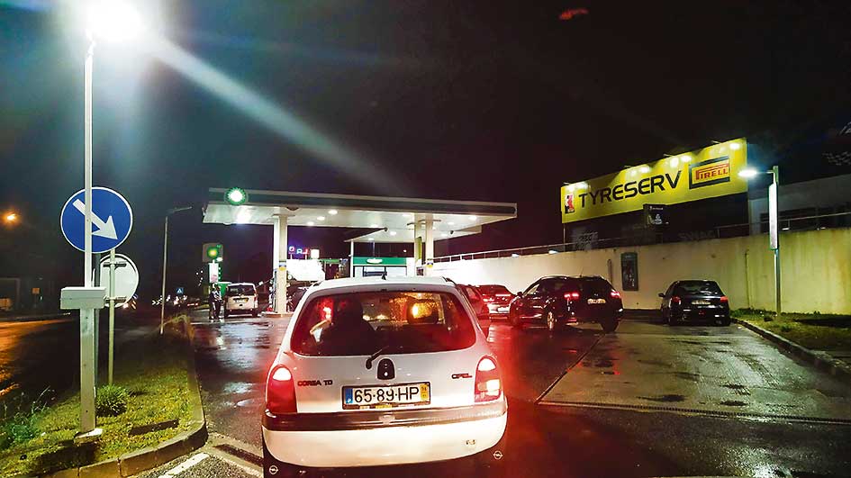 Corrida ao combustível começou três dias antes da greve