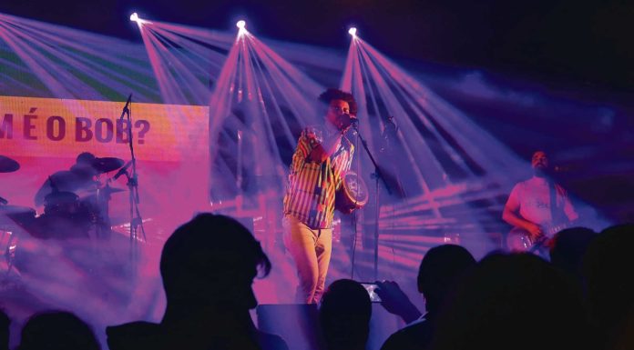 Música de Bob Marley no areal da Foz do Arelho