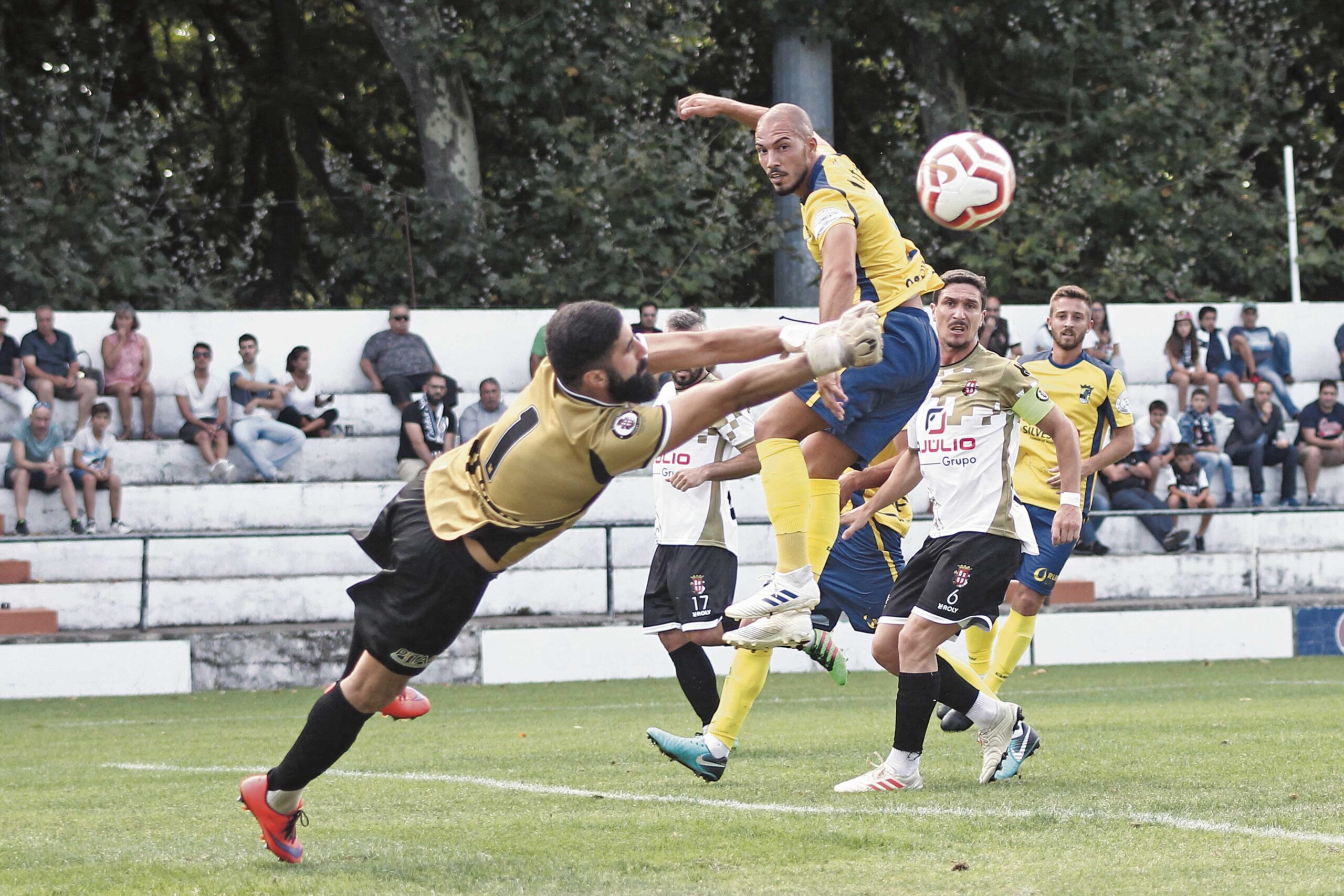 Caldas venceu o Sintrense no último teste