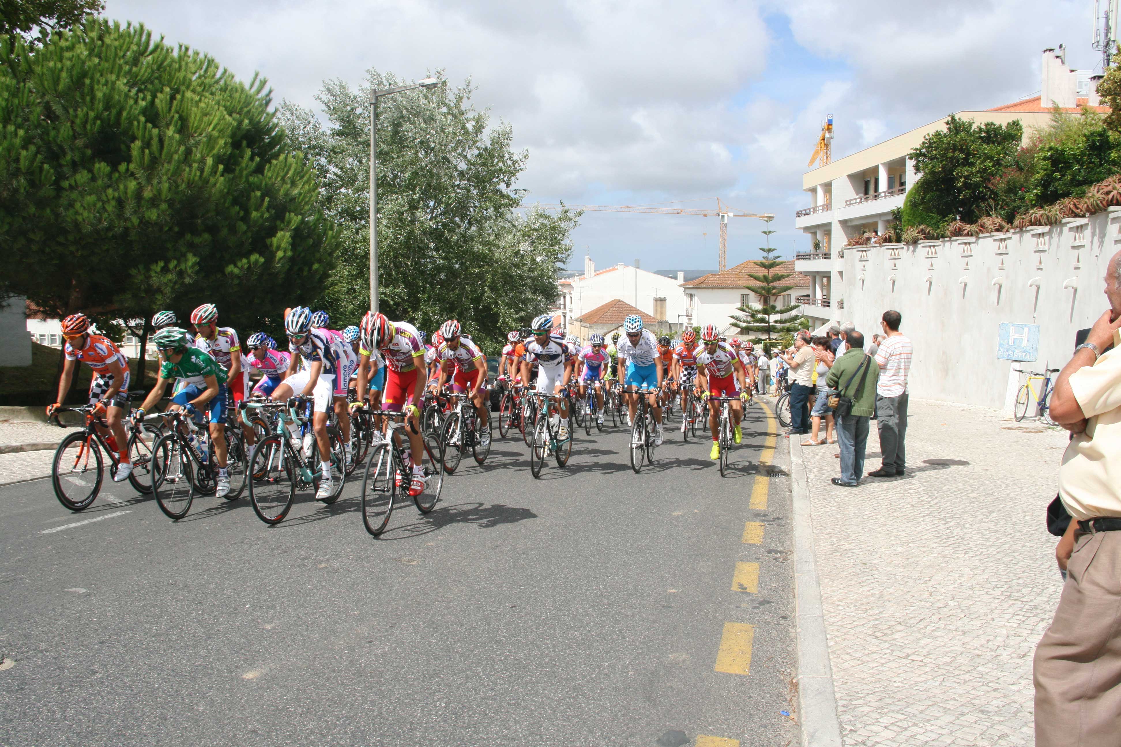 Volta a Portugal tem Meta Volante nas Caldas e passa por Alcobaça, Óbidos e Bombarral