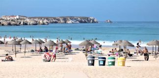 Um guia para banhos de água e sol em Peniche