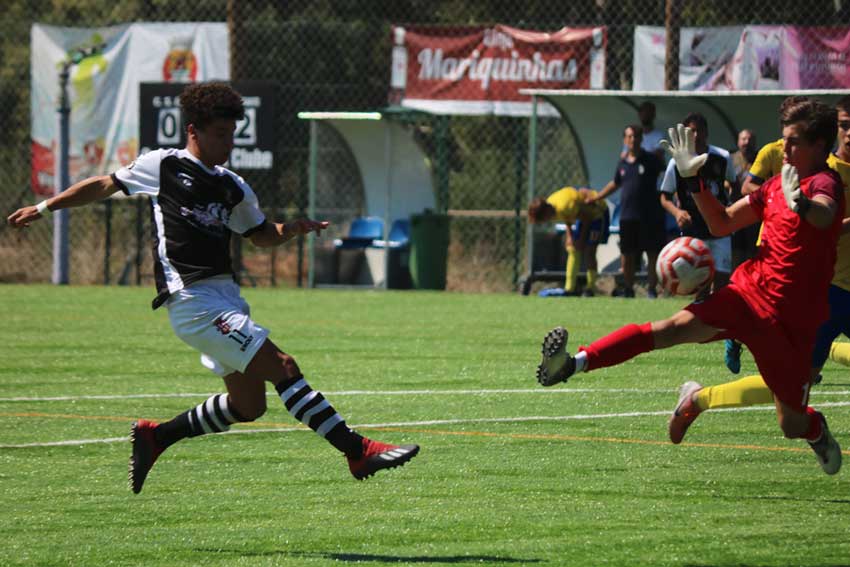 Futebol: Escalões jovens retomaram atividade