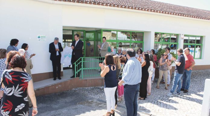 Associação de Salir Matos fez 50 anos e quer um novo autocarro e a ampliação do lar como prendas