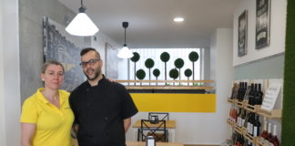 Pàràqui abriu bistrô, café e pastelaria