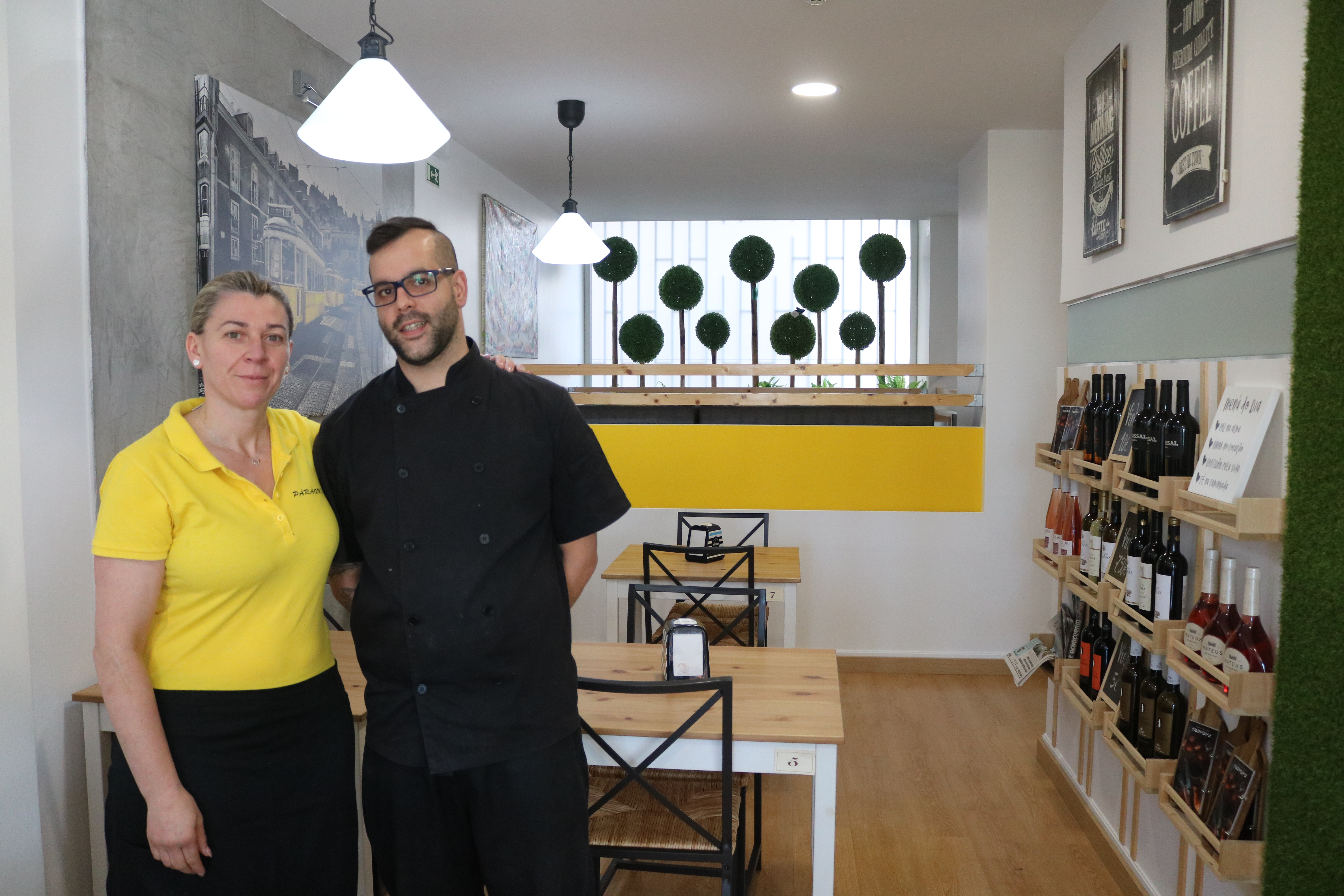 Pàràqui abriu bistrô, café e pastelaria