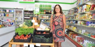 A lojinha da Ná abriu no Chão da Parada