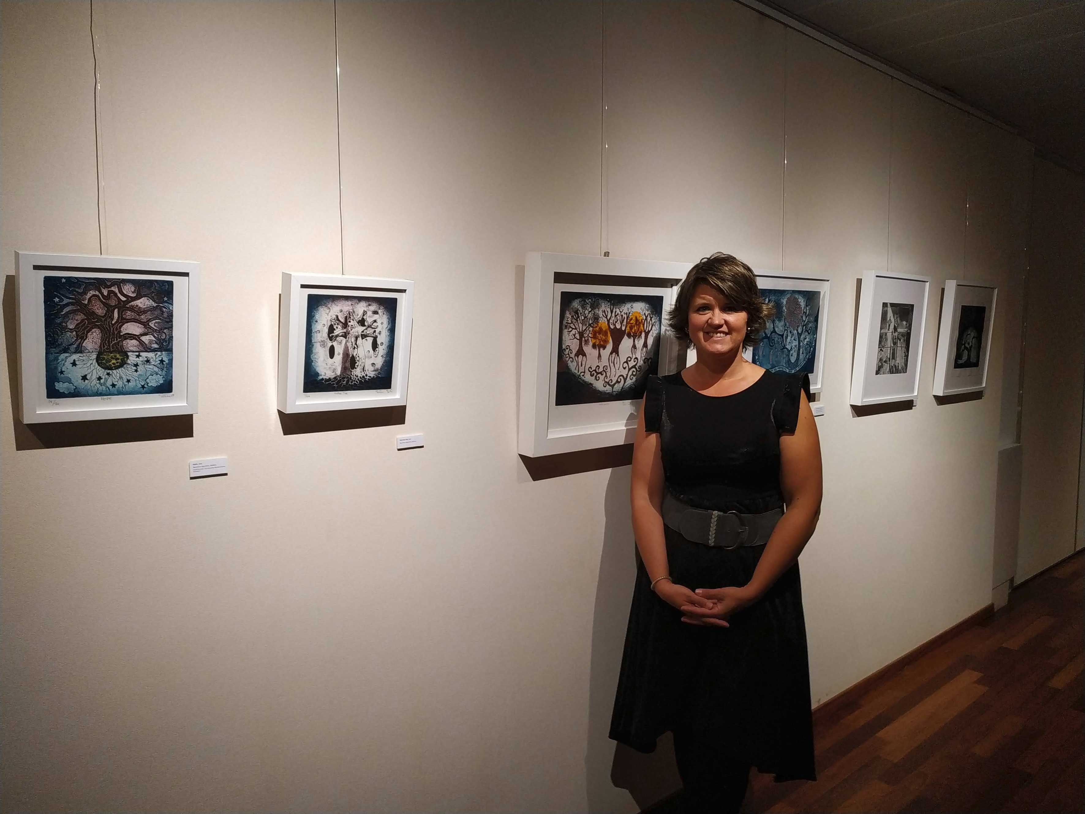 Artista caldense expõe em Bruxelas