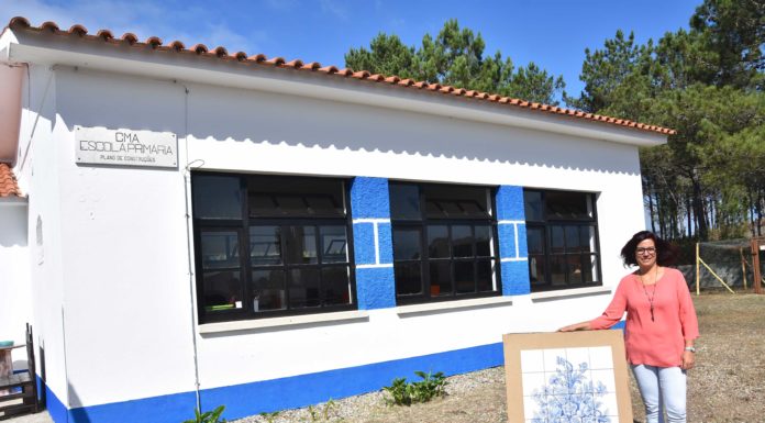 Escola Primária do Valado transformada em atelier de azulejaria