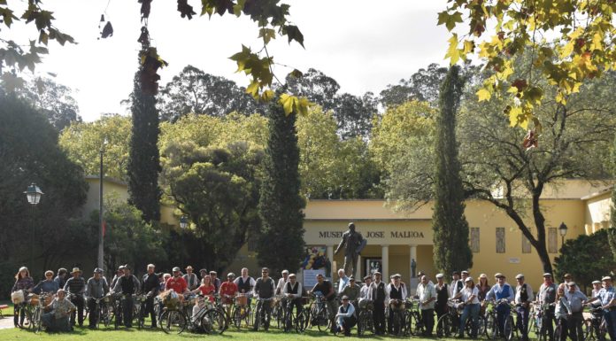 Passeio de bicicletas antigas do Campo foi ao Parque