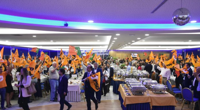 Hugo Oliveira junta 700 pessoas em jantar de apoio à candidatura