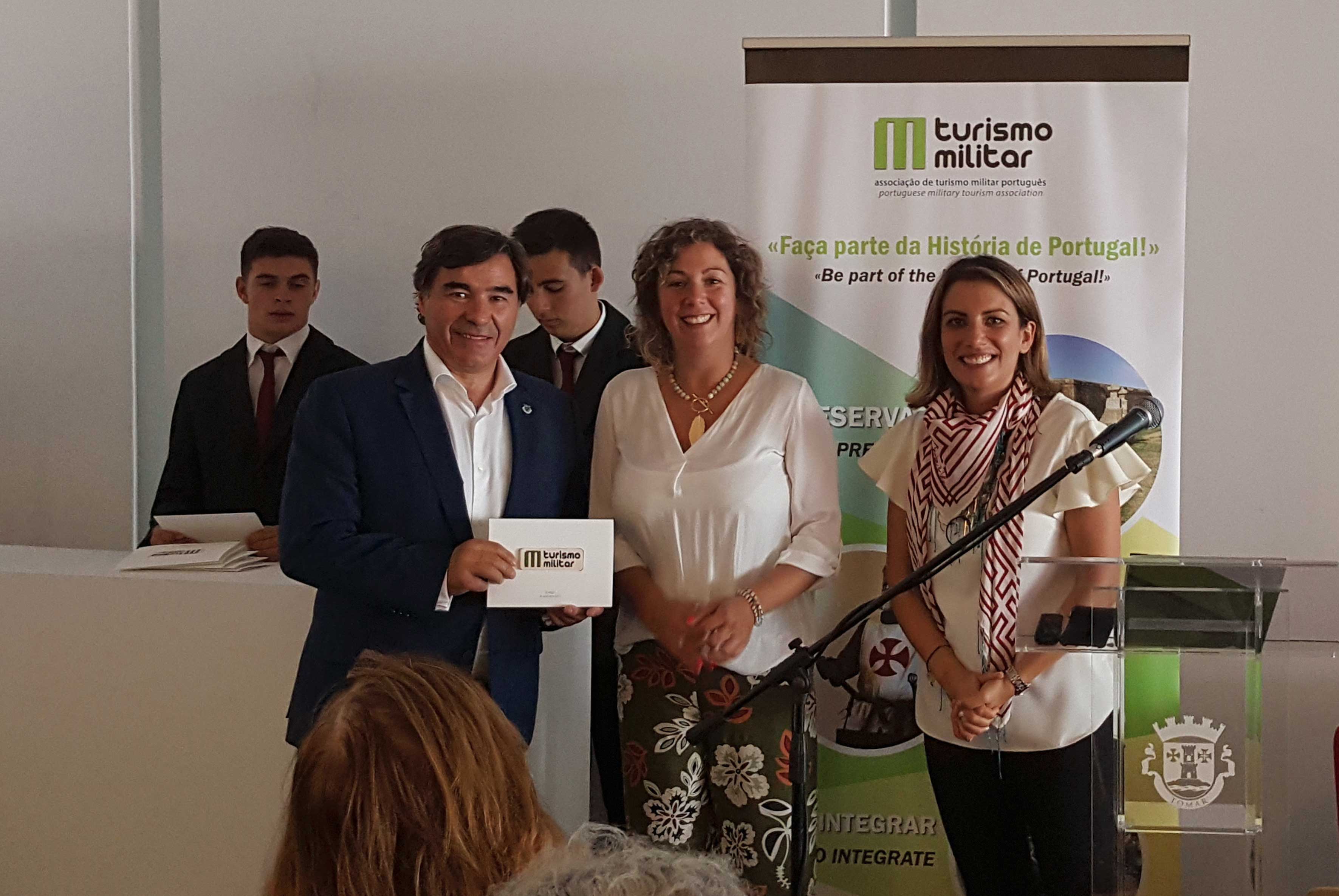 Bombarral torna-se Associado Honorário da Associação de Turismo Militar Português