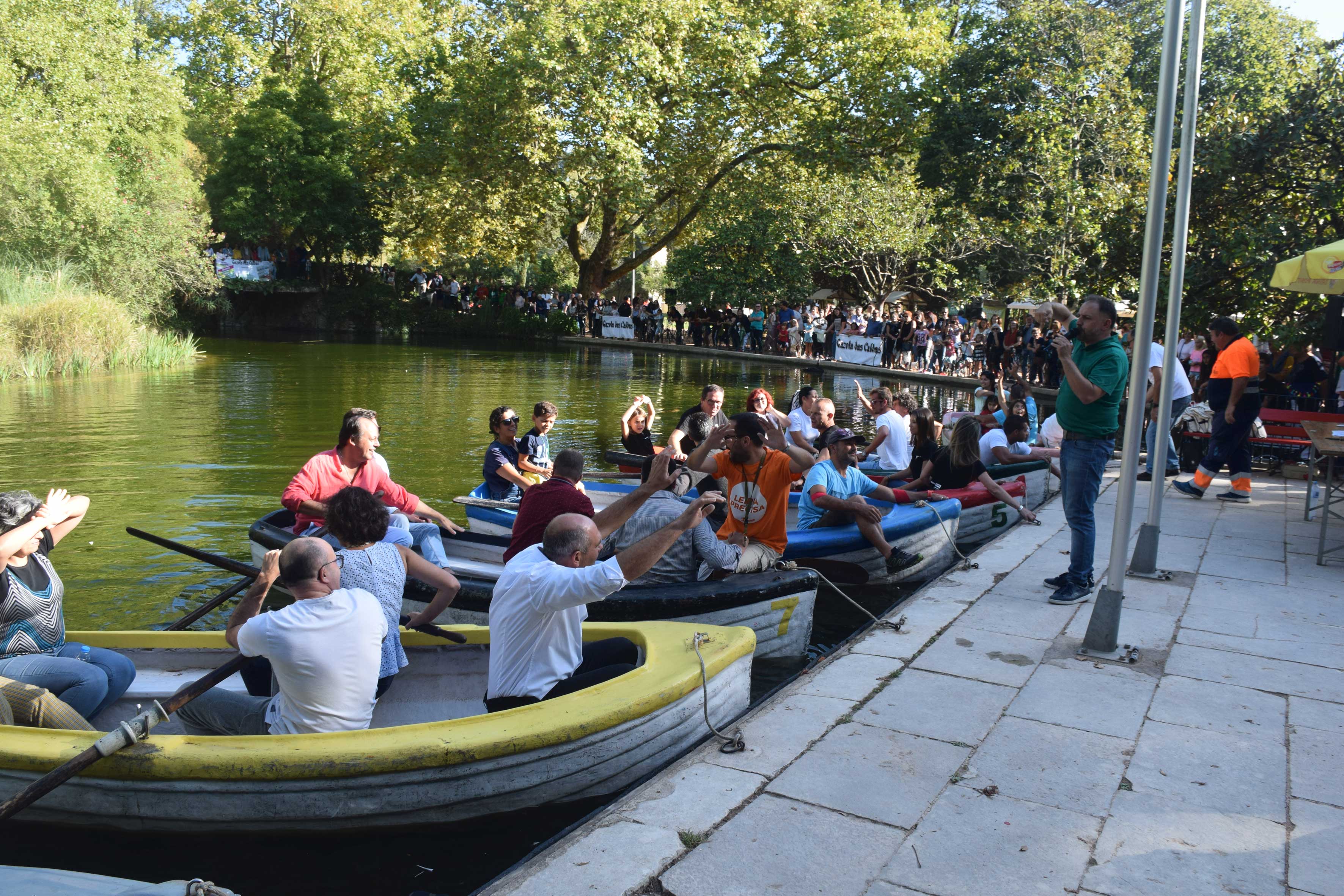 Recriação das regatas do séc. XIX proporciona momentos de diversão no parque D. Carlos I