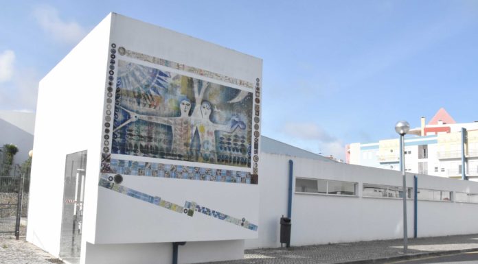 Piscina da Raul Proença reabre a 15 de Outubro