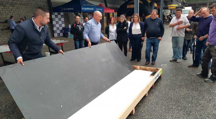 Lealmat mostrou como se trabalha com revestimento cerâmico de grandes dimensões