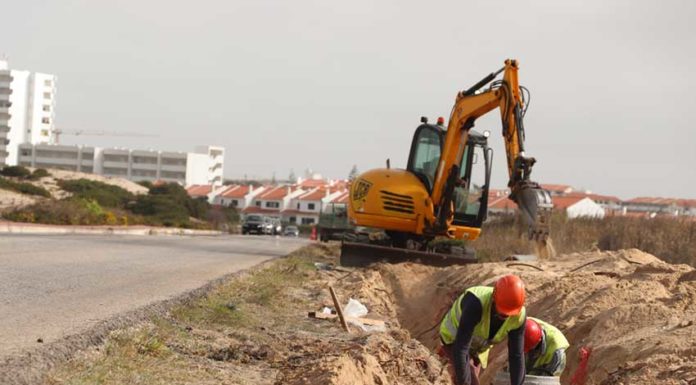 Estrada do Baleal passa a ter iluminação