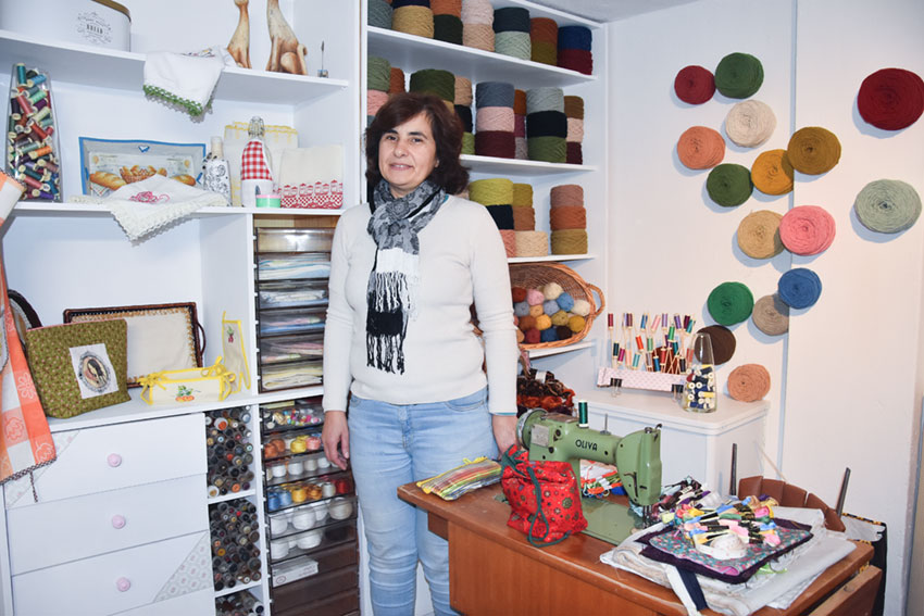 Abriu retrosaria e atelier costura no Túnel