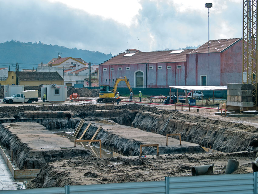 Obra do Centro Escolar de Alfeizerão já avançou