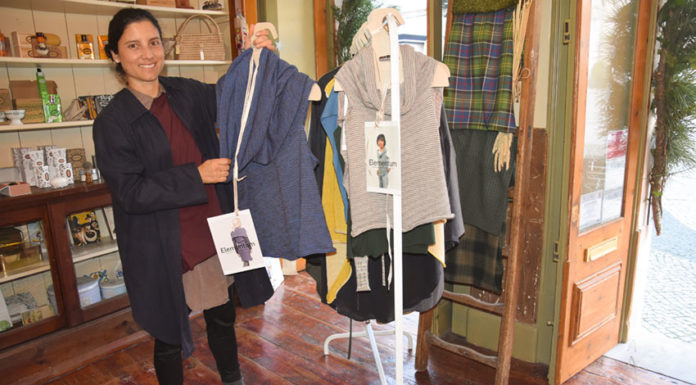 Sr. Jacinto mostra marca de roupa sustentável