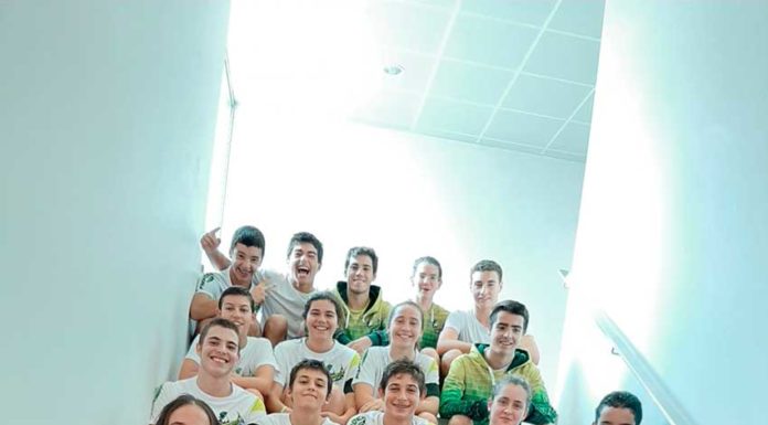 Pimpões levou 24 nadadores a Torneio de Abertura em Óbidos