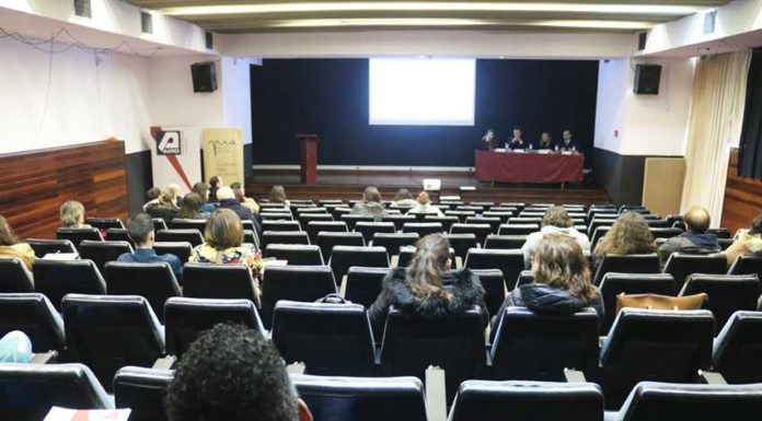 Cerca de 40 pessoas na sessão sobre regulamento de protecção de dados