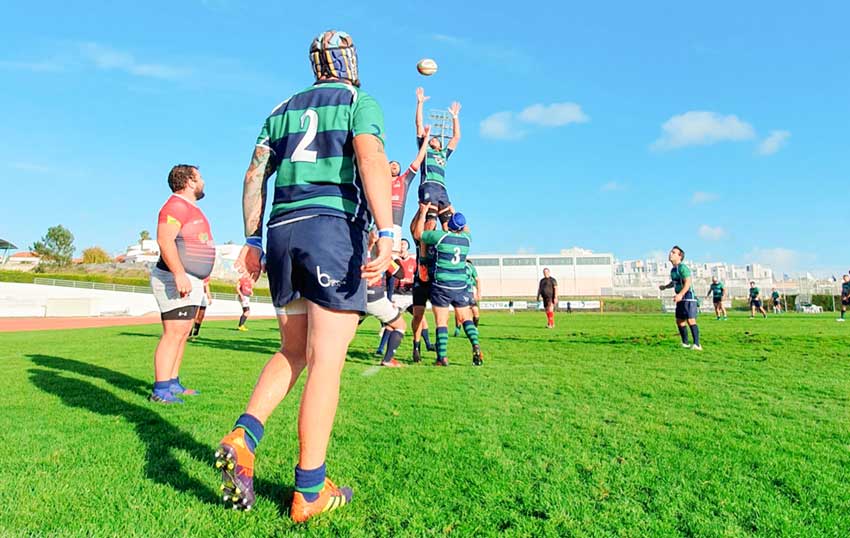 Caldas RC vence na “bola de jogo” e mantém primeiro lugar