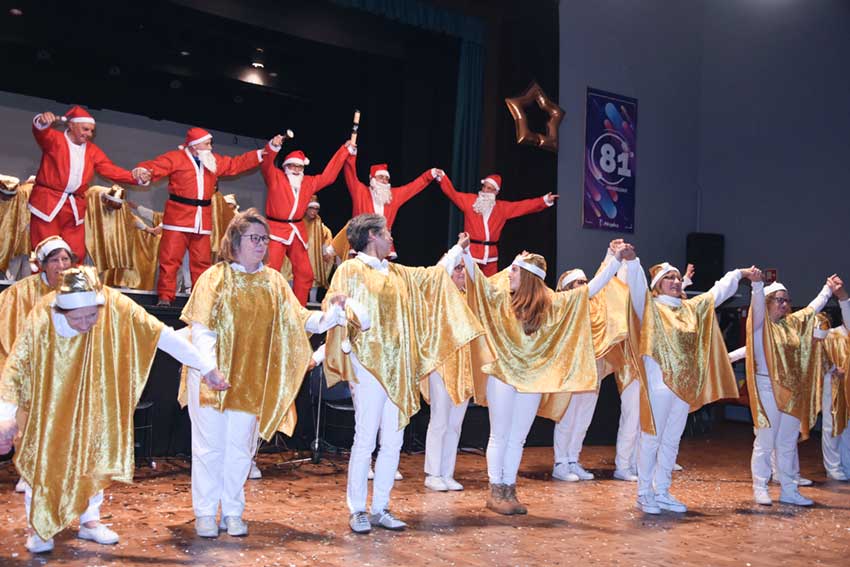 Festa de Natal da Universidade Sénior encheu Pimpões