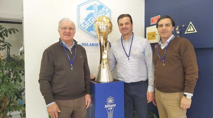 Taça da Liga esteve em exposição no Bombarral