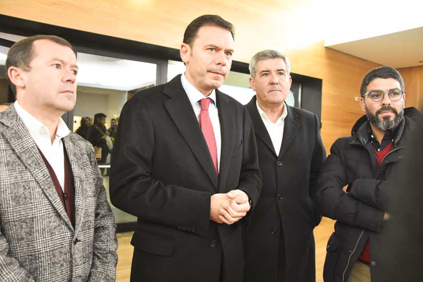 Luís Montenegro assume-se como o melhor candidato para tornar o PSD uma alternativa ao PS
